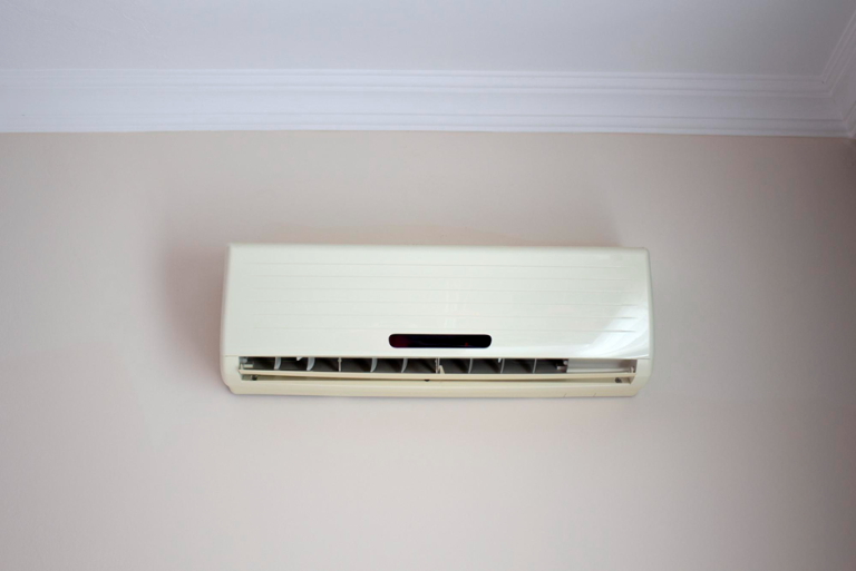 Go Ductless Inc. | Complete Guide to Mini Air Conditioner Solutions for Toronto Homes Mini Air Conditioner Solutions