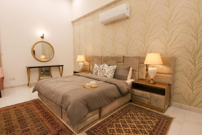 Go Ductless Inc. | Is Ductless HVAC Good for Older Toronto Homes Without Existing Ductwork? Ductless HVAC Toronto for Older Homes